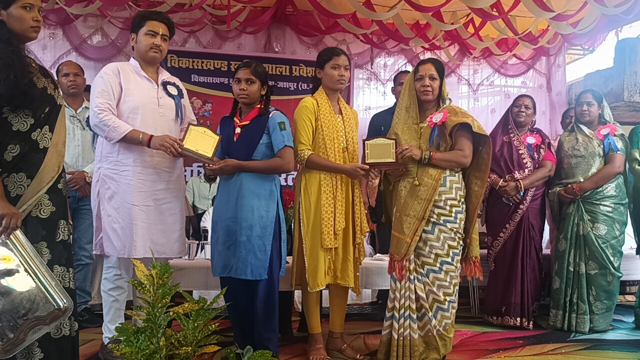 सरकार की प्राथमिकता कोई भी बच्चा शिक्षा से वंचित न रहे: श्रीमती कौशल्या साय  